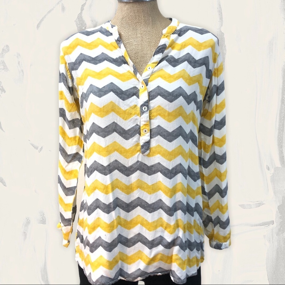 Utsa yellow chevron long‎ sleeve blouse